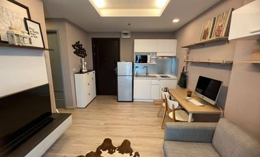 Condo for sale, Thru Thonglor, Thru Thonglor, size 1 bedroom (newly renovated room Modern style, ready to move in) 23rd floor @ Selling price 2.9 mill