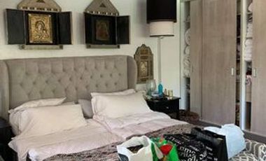 4BR House and Lot (Beachfront) For Sale at Anilao Batangas