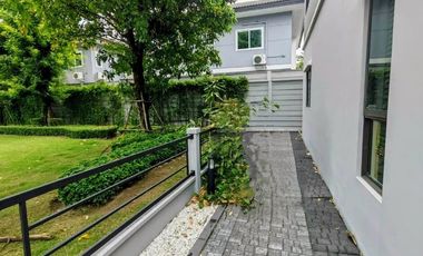 For sale Pleno Bang Yai, corner plot next to garden, it was originaly a show house, decorated and ready to move in