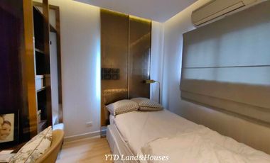 For sale Pleno Bang Yai, corner plot next to garden, it was originaly a show house, decorated and ready to move in