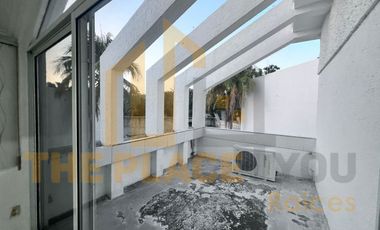 Casa en Venta Malibrán $6.5M