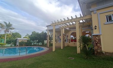 Semi  furnished 2 storey House for rent in South Forbes 3+1Br 1 covered Car Park