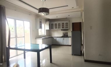 Semi  furnished 2 storey House for rent in South Forbes 3+1Br 1 covered Car Park