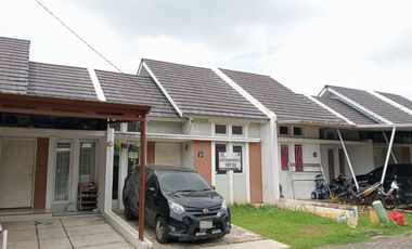 Dijual Rumah Cluster East Colorado BSA Land The River Parung Panjang Bogor Unit Masih Standar Murah bisa KPR Lokasi dekat Stasiun Parung Panjang