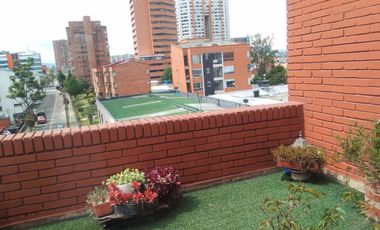 SE VENDE APARTAMENTO PENTHOUSE