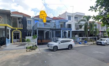 2-story house with Full Renovated in Palazzo Garden Batam Center for sale - Equipped with a Professional gaming room