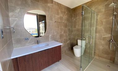 Brandnew Modern  Vip 5Br House with Pool  in Tokyo Mansions