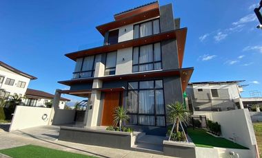 Brandnew Modern  Vip 5Br House with Pool  in Tokyo Mansions