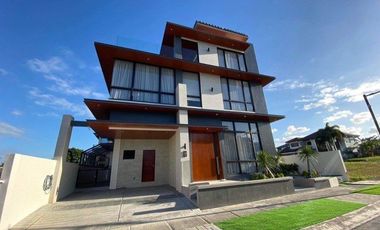 Brandnew Modern  Vip 5Br House with Pool  in Tokyo Mansions