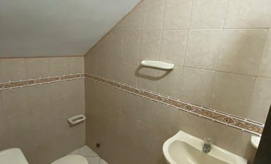 Venta casa en el jardín con acabados de lujo y amplios espacios