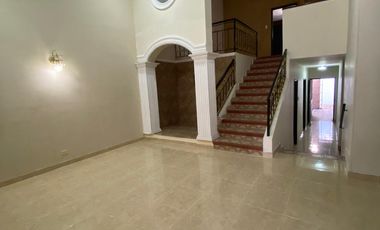 Venta casa en el jardín con acabados de lujo y amplios espacios