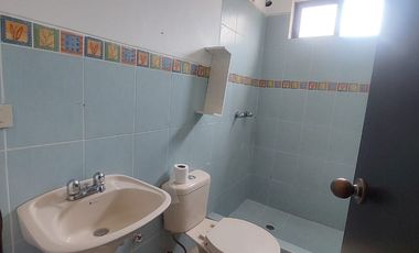 Ciudad Celeste, Se renta linda casa 4 dormitorios sin muebles.
