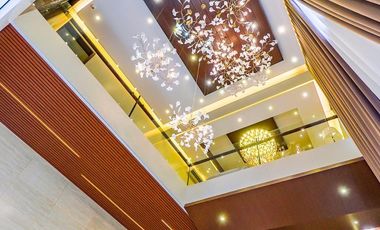 Brand New Modern Luxurious House and Lot For Sale in Multinational Village