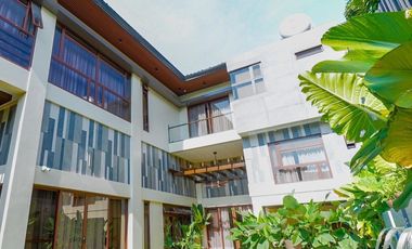 Brand New Modern Luxurious House and Lot For Sale in Multinational Village
