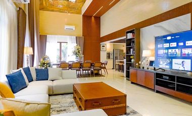 Brand New Modern Luxurious House and Lot For Sale in Multinational Village