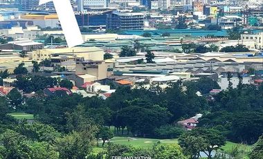 CONDOMINIUM STUDIO UNIT, SEA VIEW FOR SALE AT JTOWER RESIDENCES NEAR SM CITY JMALL MANDAUE CITY, CEBU