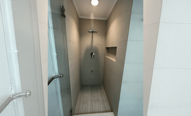 2BR UNIT FOR RENT IN GRAND TOWER MAKATI