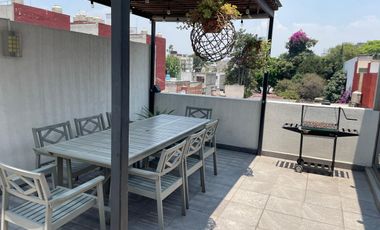 Venta de casa en condominio con Roof Garden privado en Portales Sur, CDMX
