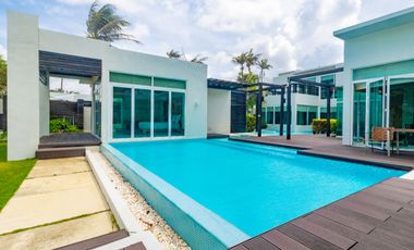 Absolute Beachfront Villa Natai - 3BR Pool Villa