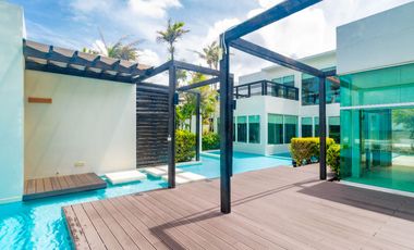Absolute Beachfront Villa Natai - 3BR Pool Villa