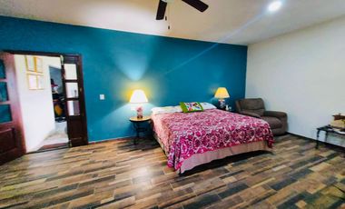 CASA DE CAMPO CON MAS DE UNA HECTAREA DE TERRENO A LAS AFUERAS DE CORDOBA