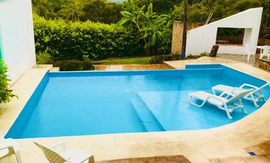 Maravillosa casa campestre en medio de la naturaleza