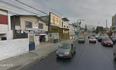 Vendo Propiedad Comercial Ubicado en La Calle Tungurahua