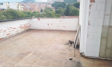 PR19298 Bodega en arriendo en el sector madera