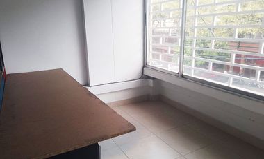 PR19298 Bodega en arriendo en el sector madera