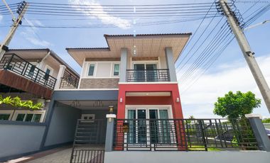 Luxury modern style 2 Storey Detached House for sale 22 sq.wah The Arete Pattaya Village , Nien Plub Wan , near Phu Yai Kui Market
