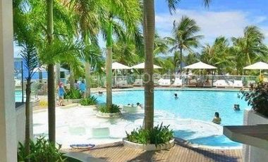Two Bedrooms Beach Condo Unit in Movinpick Resort and Residences