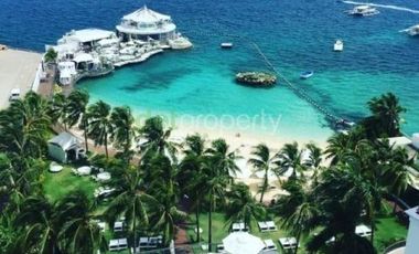 Two Bedrooms Beach Condo Unit in Movinpick Resort and Residences