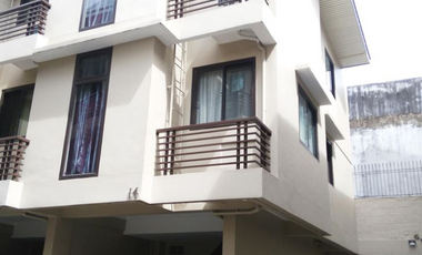 3-Storey Townhouse For Sale at Sta. Ana Manila