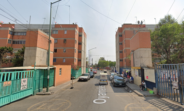 Oportunidad  !! Venta de  Amplio Departamento en Remate Col. Fuentes de Zaragoza, Iztapalapa.