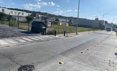 RENTA TERRENO COMERCIAL Y SERVICIOS