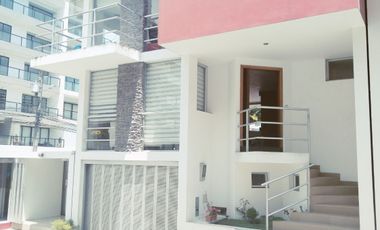 Vendo casa Exclusiva Ponceano - Amplia 356m2, 3 habitaciones