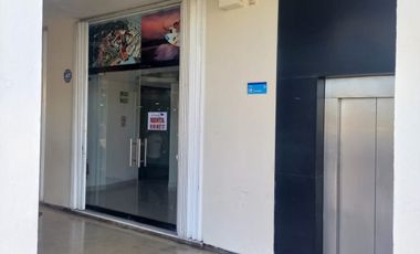 LOCAL EN RENTA TOTALMENTE EQUIPADO  PROPIO PARA DESPACHO DE ABOGADOS ,