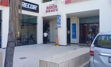 LOCAL EN RENTA TOTALMENTE EQUIPADO  PROPIO PARA DESPACHO DE ABOGADOS ,