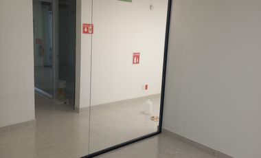 LOCAL EN RENTA TOTALMENTE EQUIPADO  PROPIO PARA DESPACHO DE ABOGADOS ,
