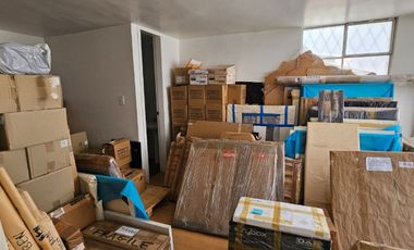 Casa Comercial en Renta en La Floresta