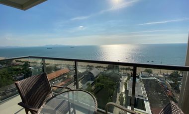 Luxury Beachfront Condo With Panoramic Seaview