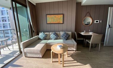 Luxury Beachfront Condo With Panoramic Seaview