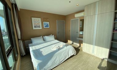 Luxury Beachfront Condo With Panoramic Seaview