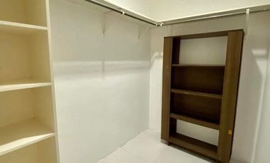 3 Bedroom Apartment with Common Pool for RENT in Friendship Angeles City Near Clark