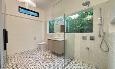 FOR SALE: NEWLY RENOVATED AYALA ALABANG MANSION WITH POOL