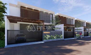 Exclusive Freehold 2 Bedrooms Villa Opportunity in Mumbul