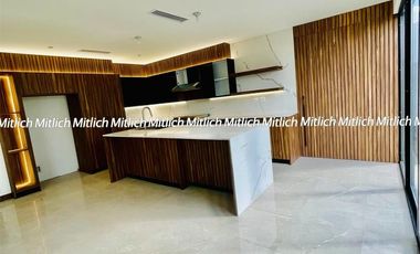 Casa en venta con racamara en planta baja Canteras $8,000,000
