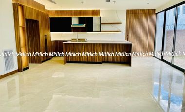 Casa en venta con racamara en planta baja Canteras $8,000,000