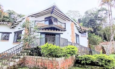 SASAIMA- CASA CONDOMINIO TERRAZAS DEL PEDREGAL