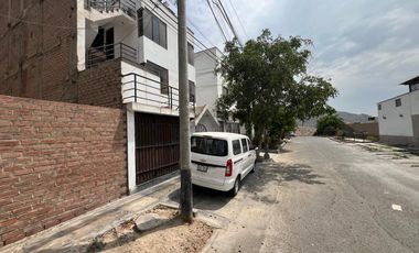 Vendo Terreno Cercado en Zona Tranquila en La Molina